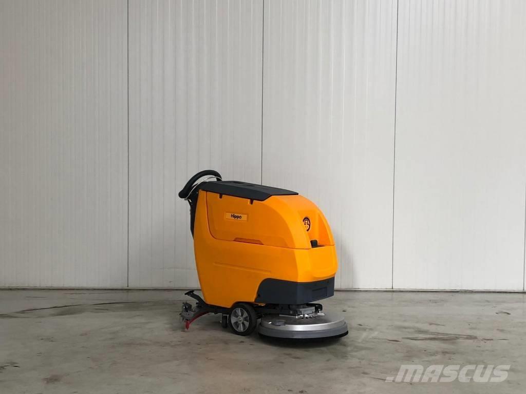 CUSHMAN SHUTTLE 4G pc_sweepers