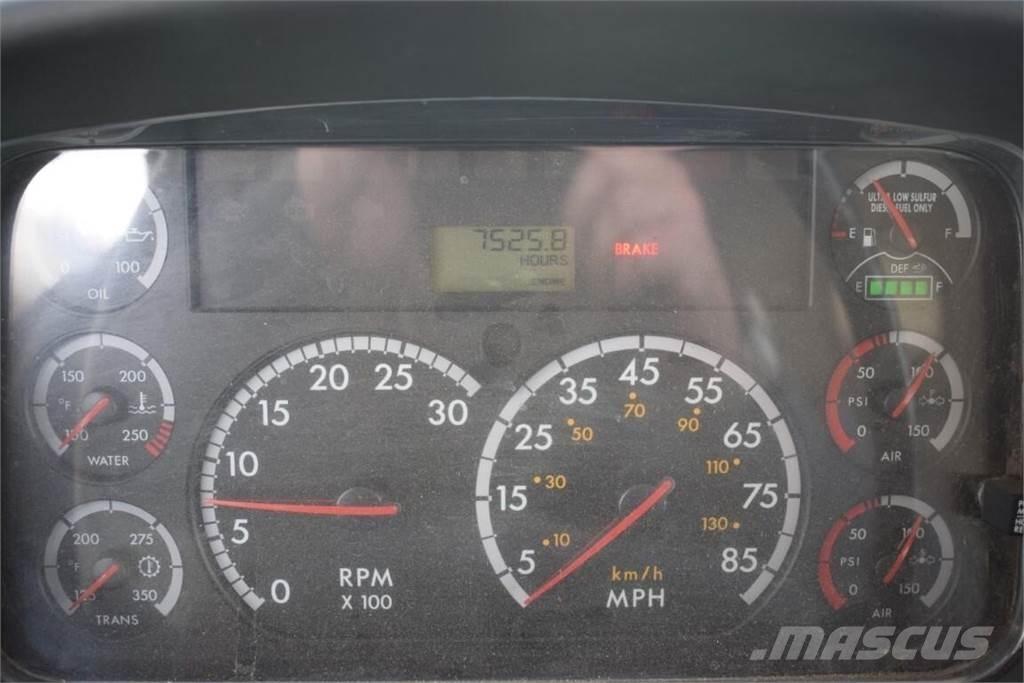 CUSHMAN SHUTTLE 4G pc_sweepers