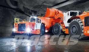 CUSHMAN SHUTTLE 4G pc_compacttractorattachments