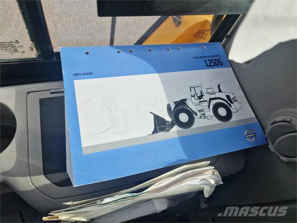 Volvo L250G pc_wheelloaders