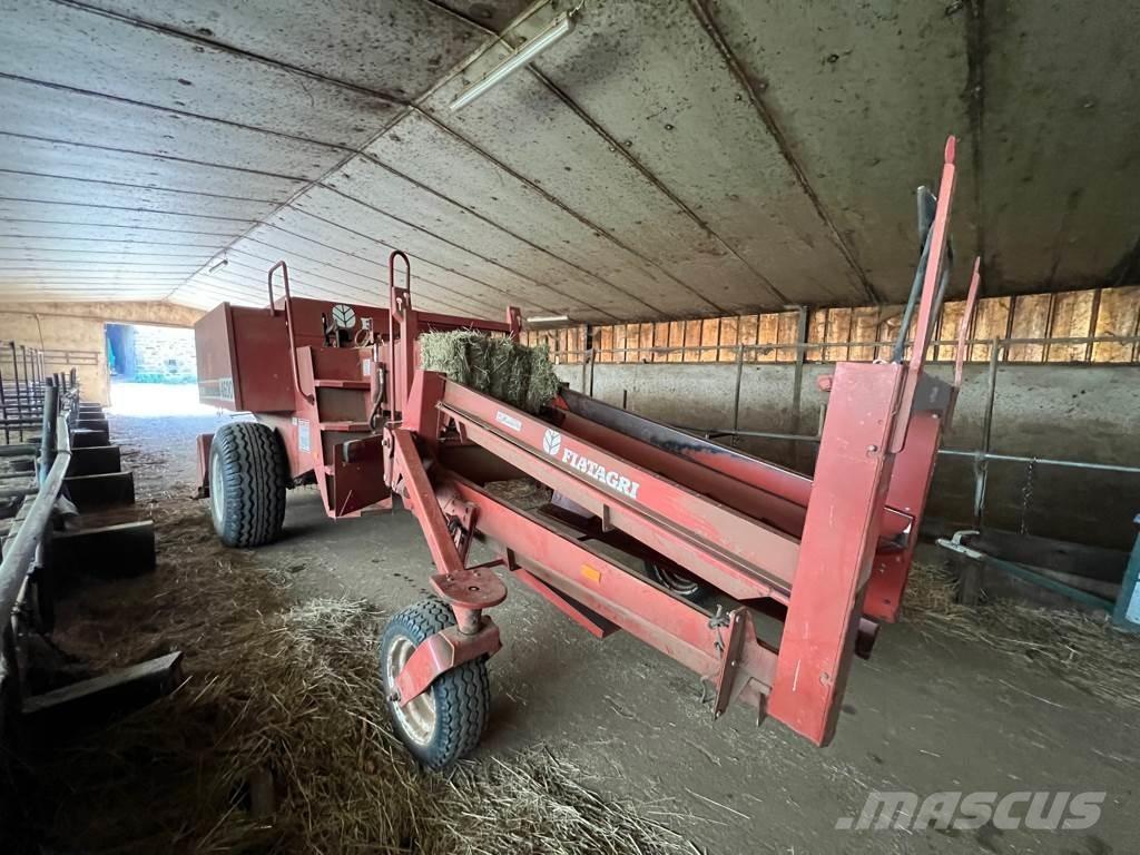 Hesston 4600 pc_SquareBalers