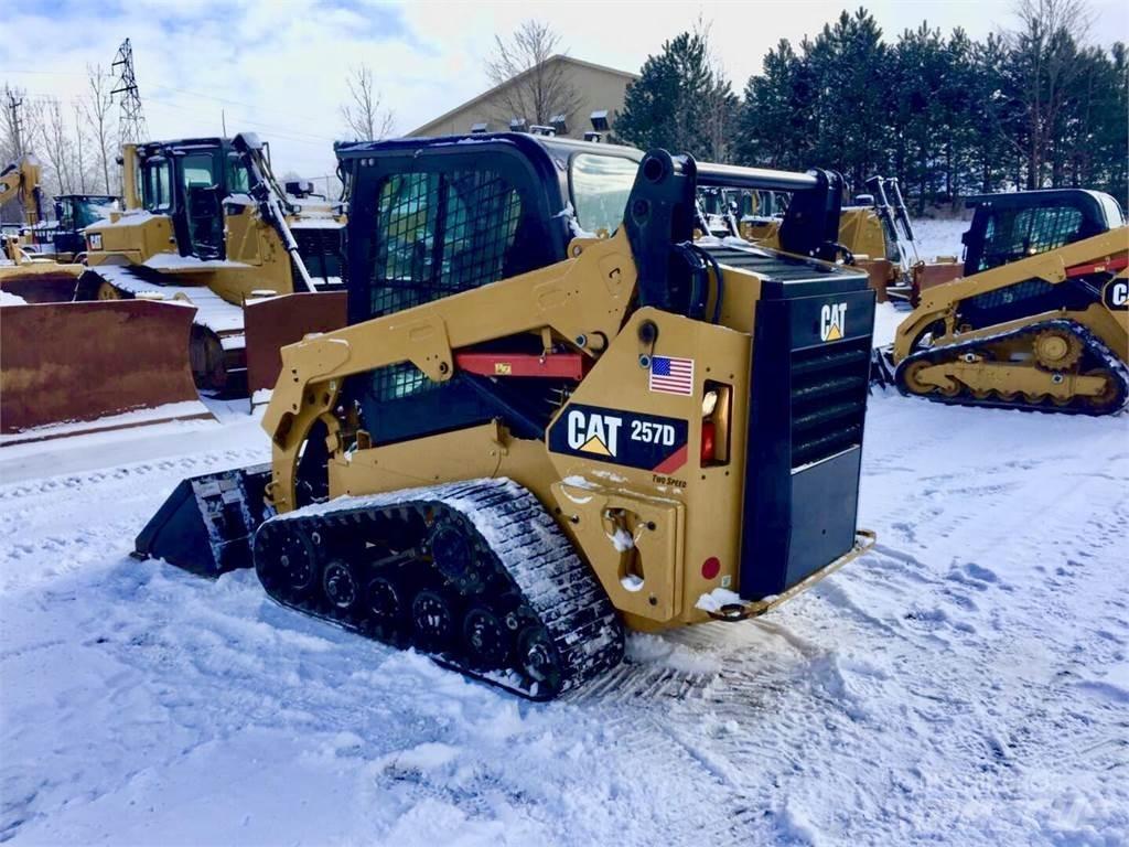 John Deere 310J pc_MediumOrderPickers