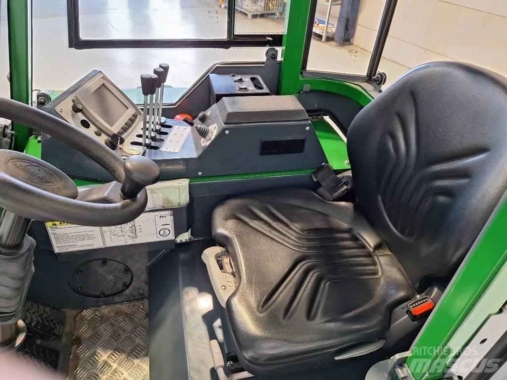 Combilift CBE2500 pc_FourWayTrucks