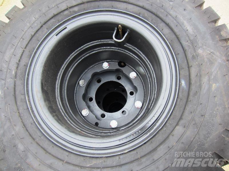 Kumho 354A pc_constructiontyres