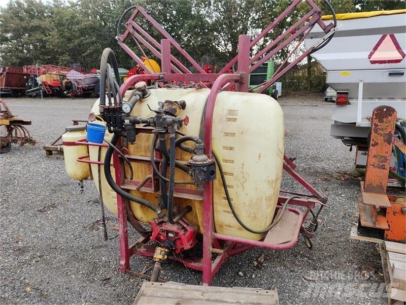Hardi  pc_trailedsprayers