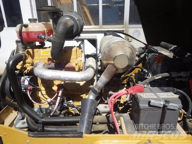 Caterpillar CC34B pc_combirollers