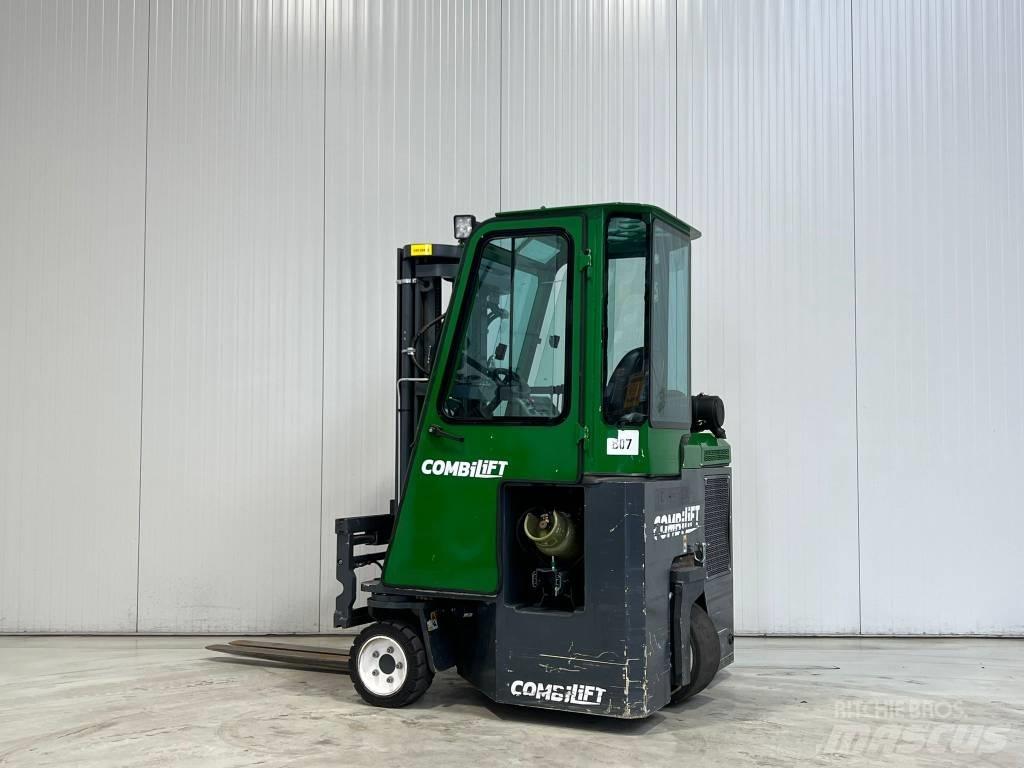Combilift CB2500 lpg pc_FourWayTrucks