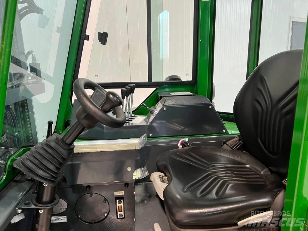 Combilift CB2500 lpg pc_FourWayTrucks