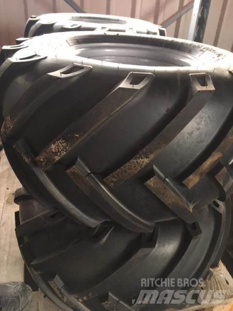 BKT 26,0X12,00X12 pc_constructiontyres
