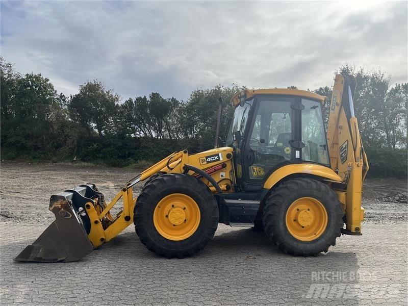 JCB 4CX pc_backhoeloaders