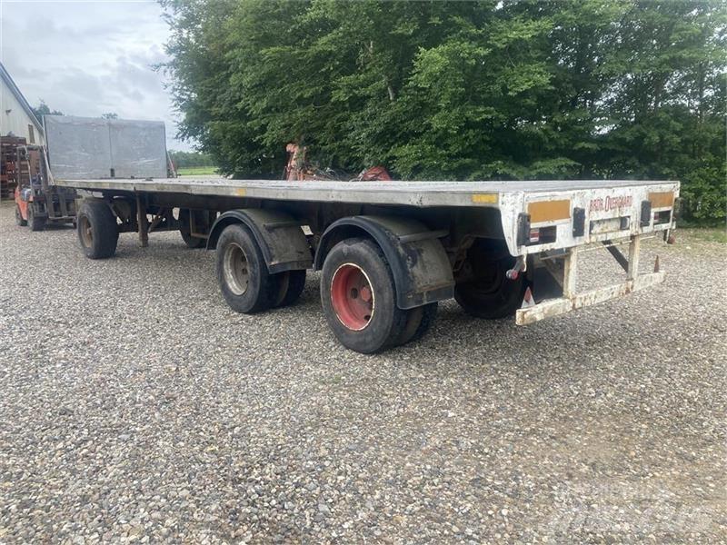  - - - pc_AgriBaleTrailers