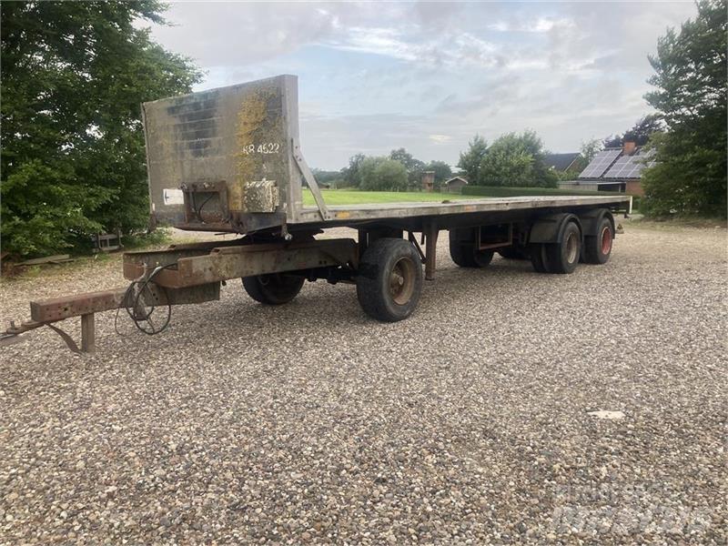  - - - pc_AgriBaleTrailers