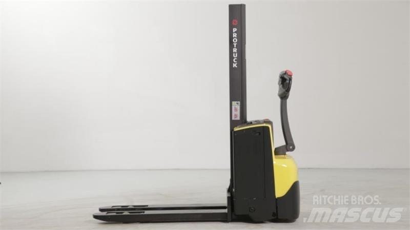 BT SWE080L pc_selfpropelledstackers