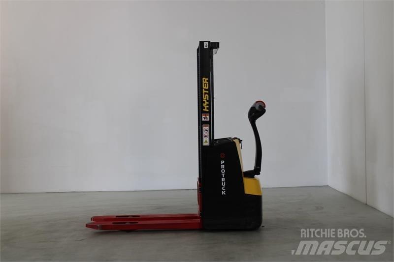 Hyster S1.0E pc_selfpropelledstackers
