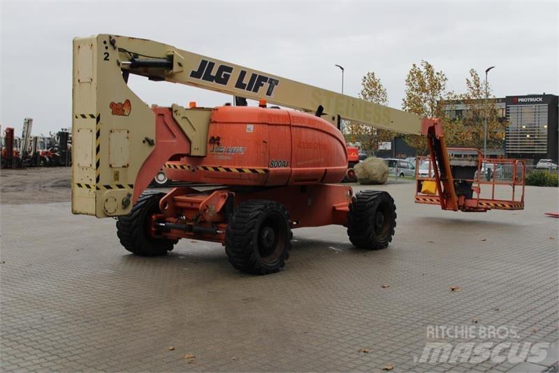 JLG 800AJ pc_articulatedboomlifts