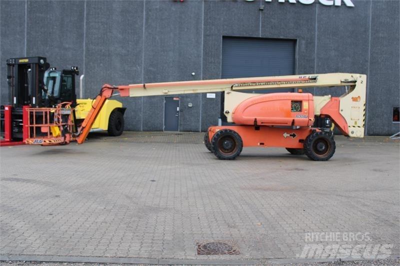 JLG 800AJ pc_articulatedboomlifts