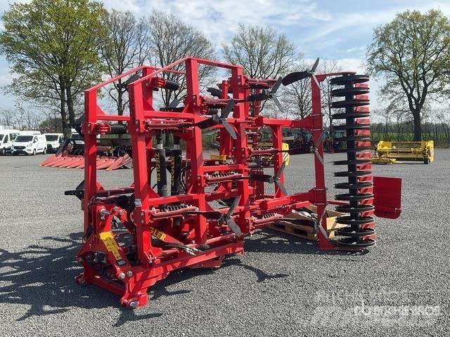   pc_Cultivators