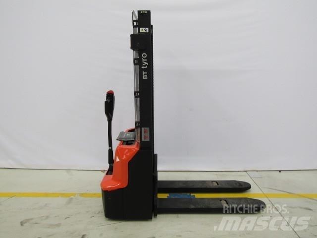 BT SHE100 pc_handpalletstackers