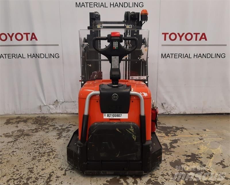 BT SPE120XR pc_PedestrianPalletTrucks