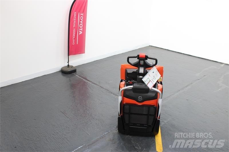 BT LPE250 pc_platformlowlifters