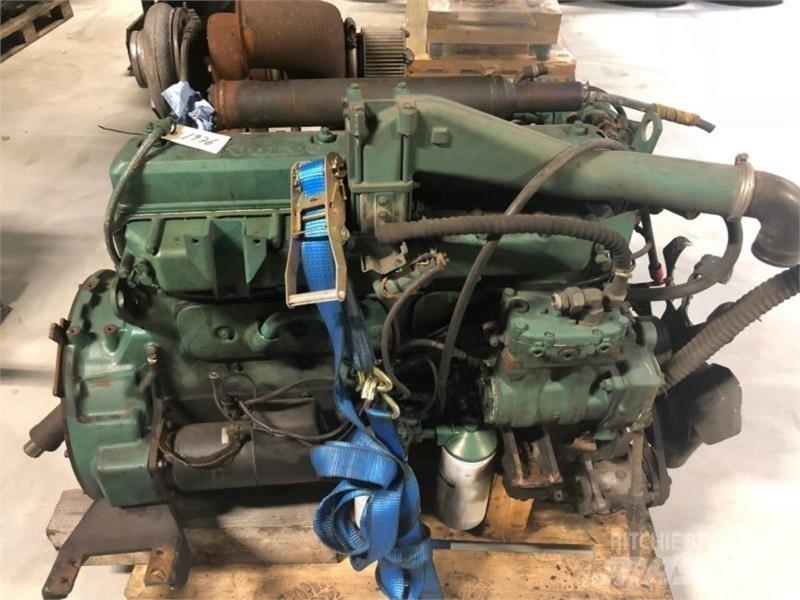 Volvo D7B pc_MaterialHandlingOthers