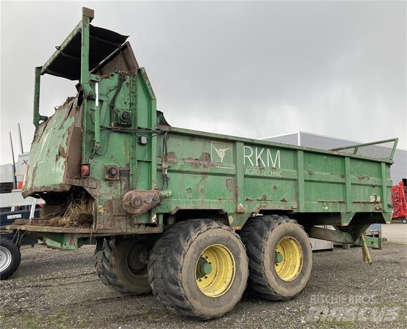 RKM SP 16 pc_ManureSpreaders